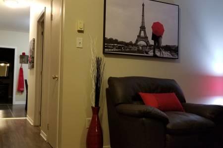 Sweet 2-Bedroom Penthouse Apartment By Amazing Property Rentals Gatineau Esterno foto